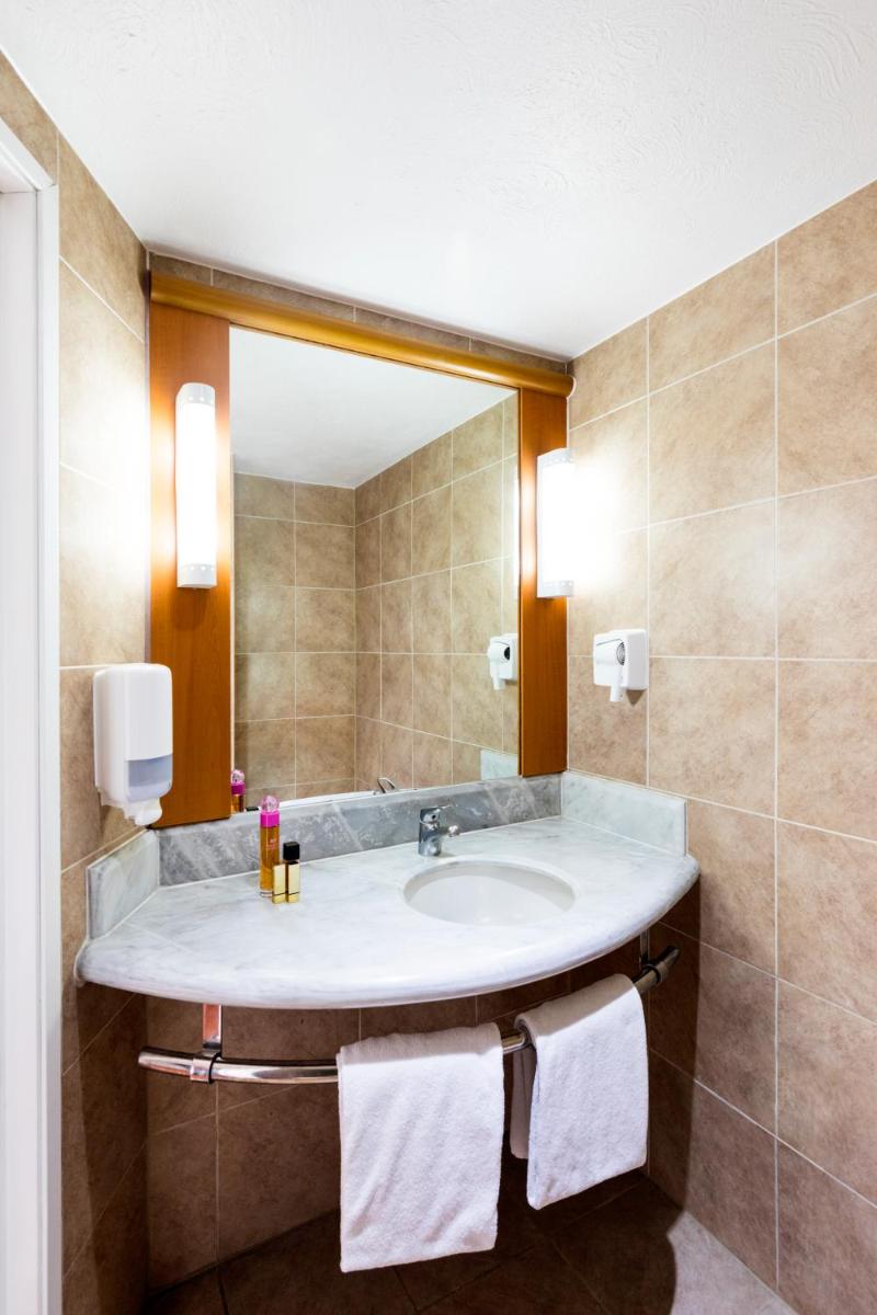 Ibis Guadalajara Expo - Housity