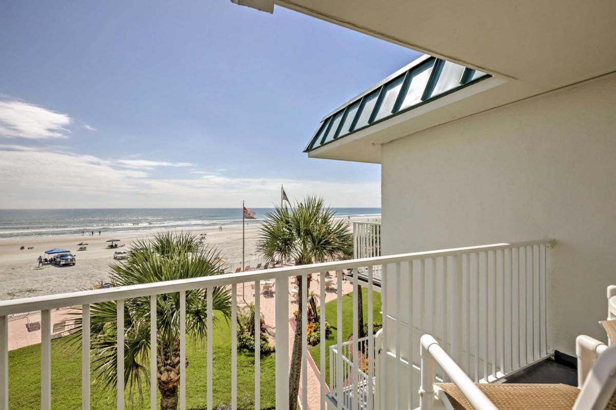 Daytona Beach Studio with Oceanfront Balcony and Pool! - Housity