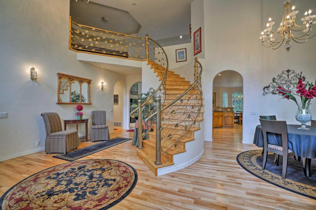 Grand Hailey Home by Big Wood River and Sun Valley! - Housity