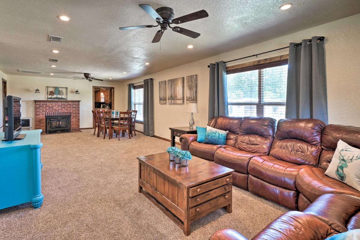 McAlester Cottage with 30 Private Acres and Ponds! - Housity