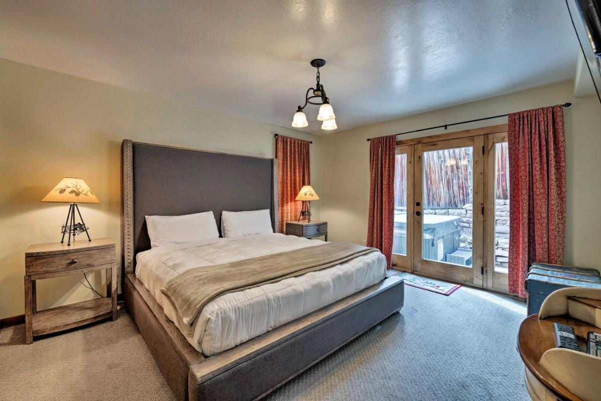 Suitetrails - Quiet Park City Home with Hot Tub - Walk to Main St!