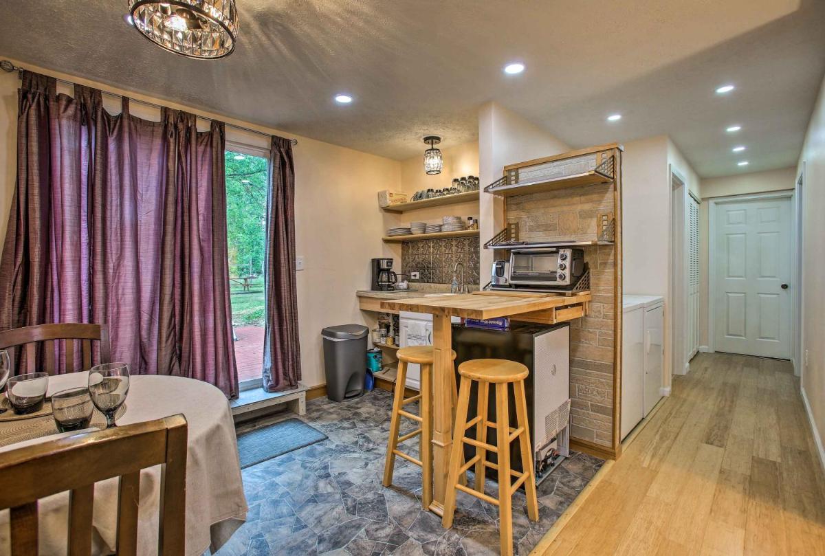 Cozy Lake Ann Apt Near Platte River and Long Lake! - Housity