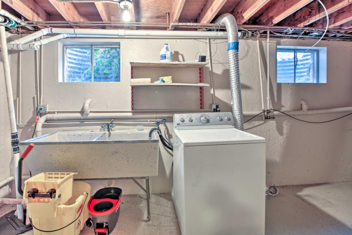 Home with Yard and Patio about 30 Mi to Downtown Chicago - Housity