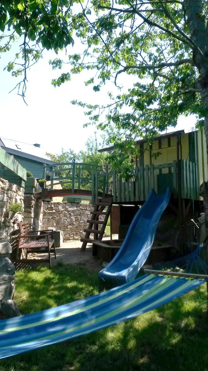 Ferienwohnung Arzgebirg - Housity
