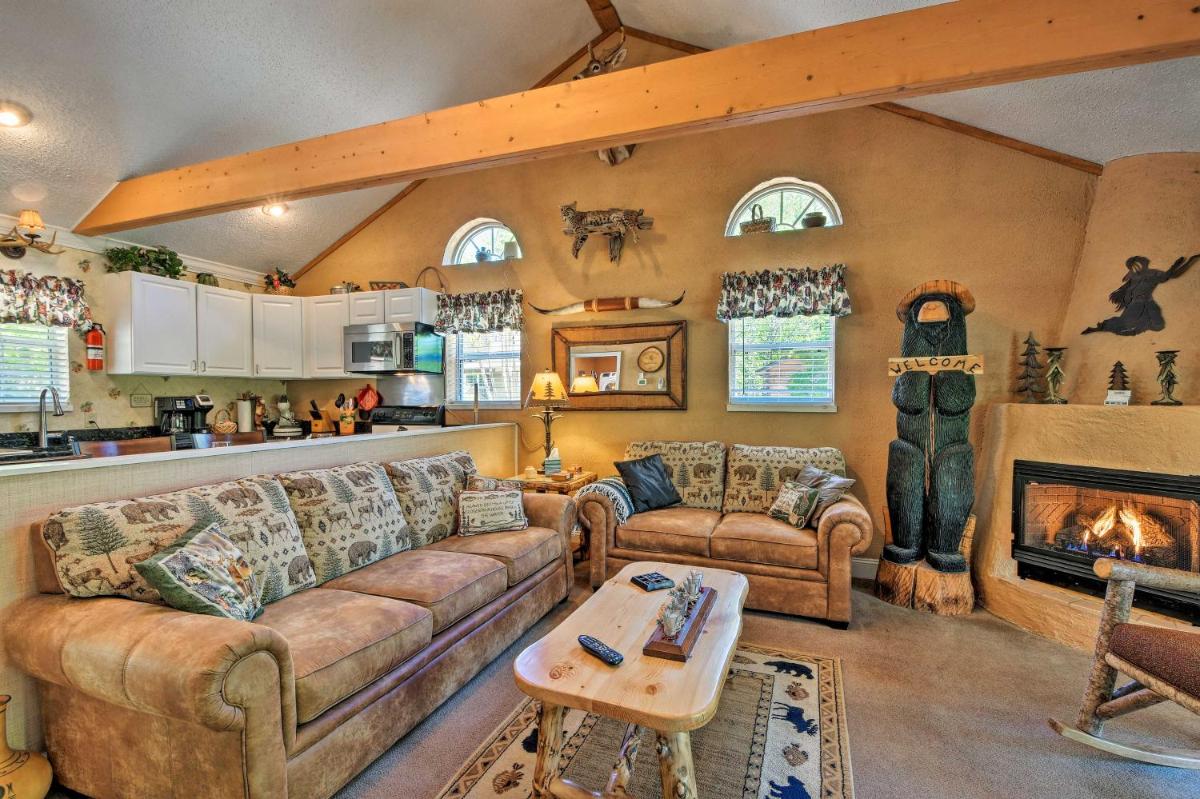 Cozy Cabin on Tenn River - 10 Mi to Chattanooga! - Housity