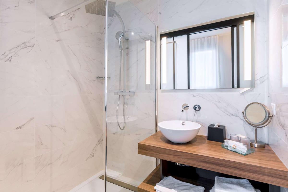 Salle de bains dans l'établissement Best Western Plus Europe Hôtel Brest