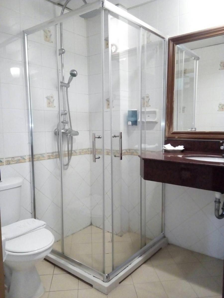 Seaview Sriracha Hotel - Housity
