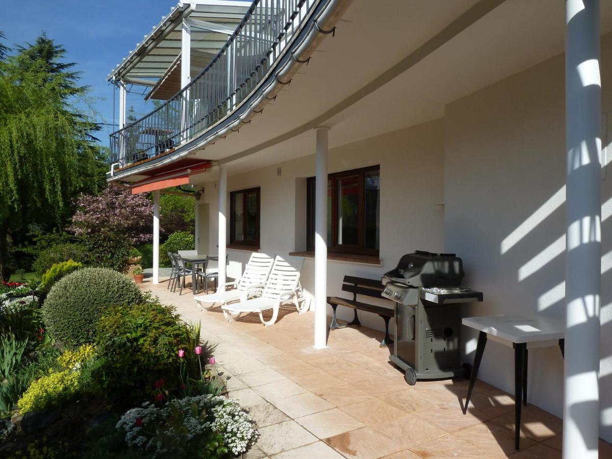 Vue sur les montagnes - Housity