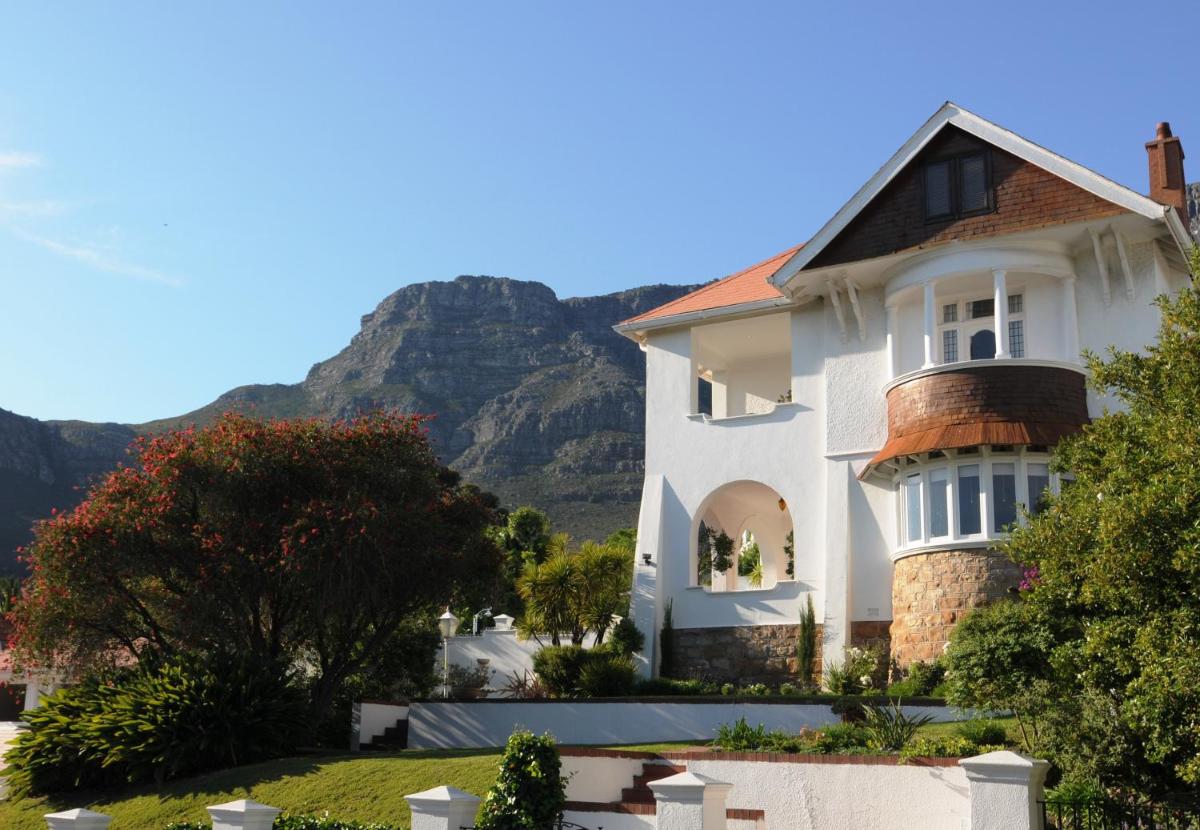 Abbey Manor Luxury Guesthouse - Housity