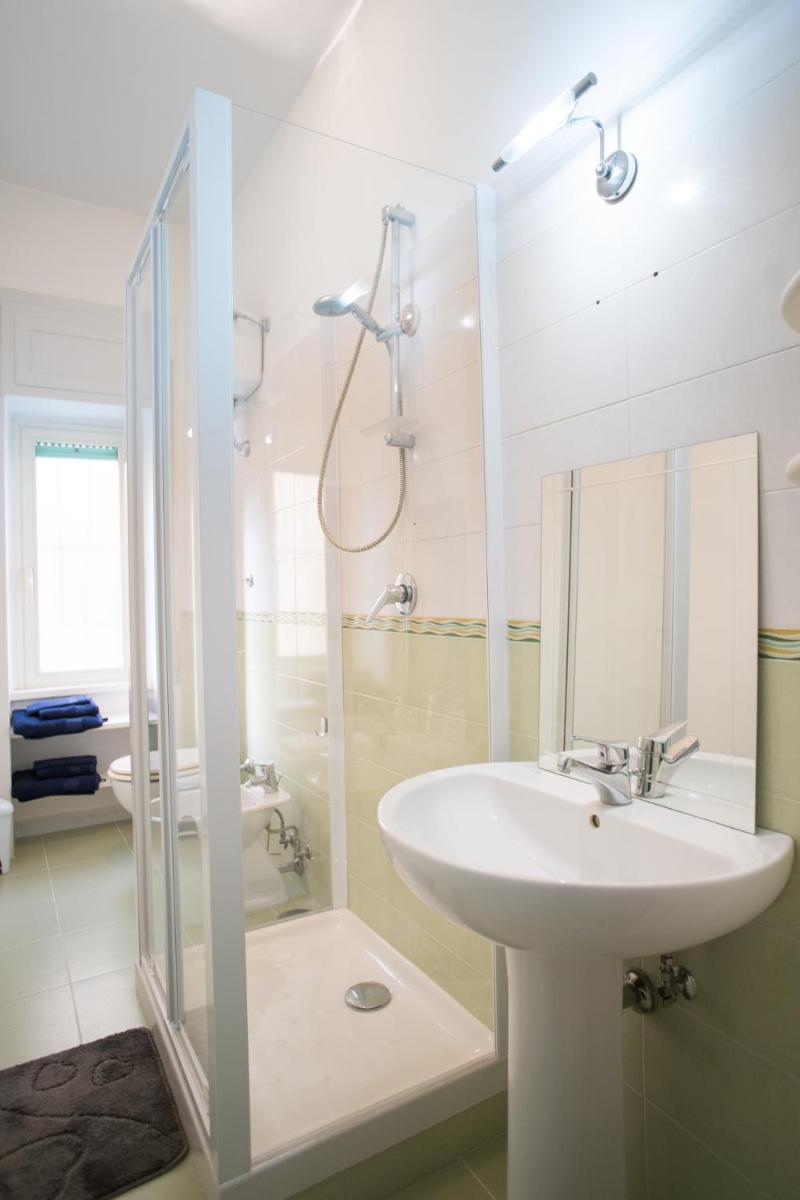 Neapolis Bay - Housity