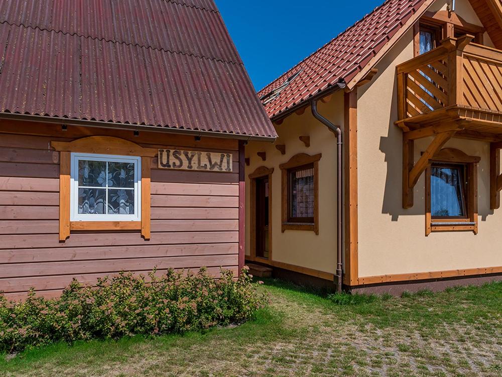 U SYLWI Domki Drewniane - Housity