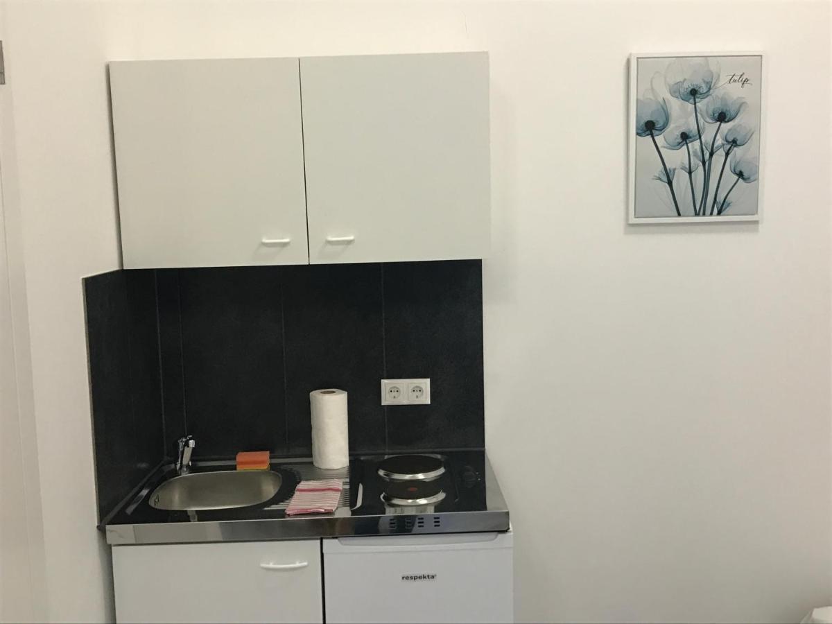 Saralo Apartments 1050 - Housity