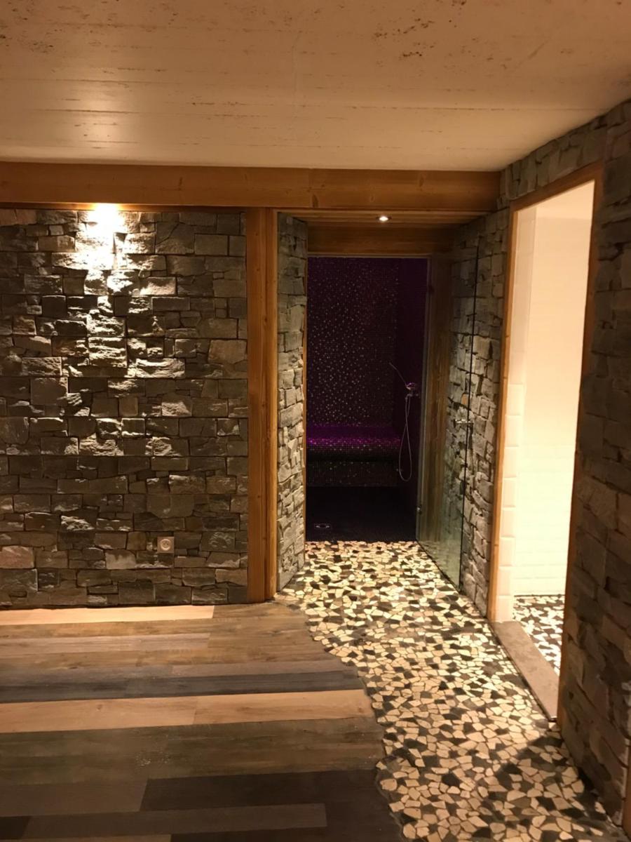 Photo de la galerie de l'établissement La Demeure des 2 Trésors, à La Bresse