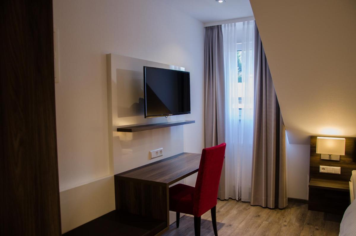 Hotel Restaurant Lamm - Housity