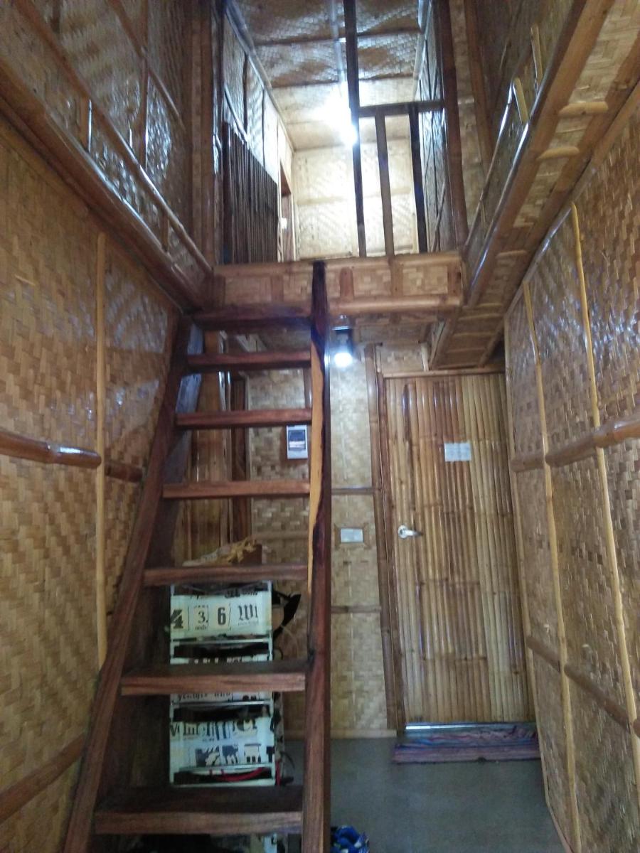 Calayo Beach Resort - Housity