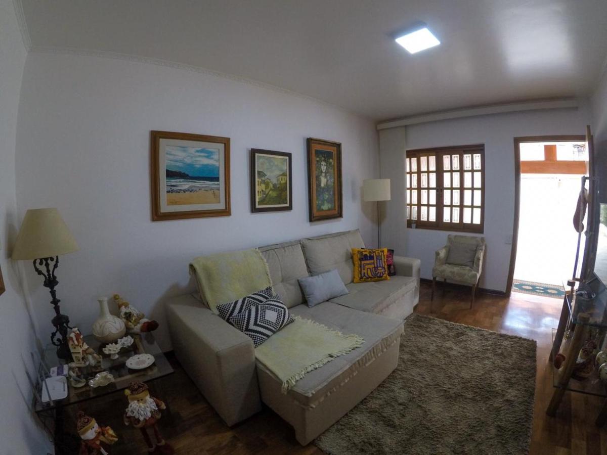 Corona Hostel - Housity