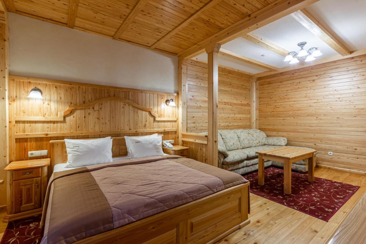 Ganz SKI Lift 5 - Housity