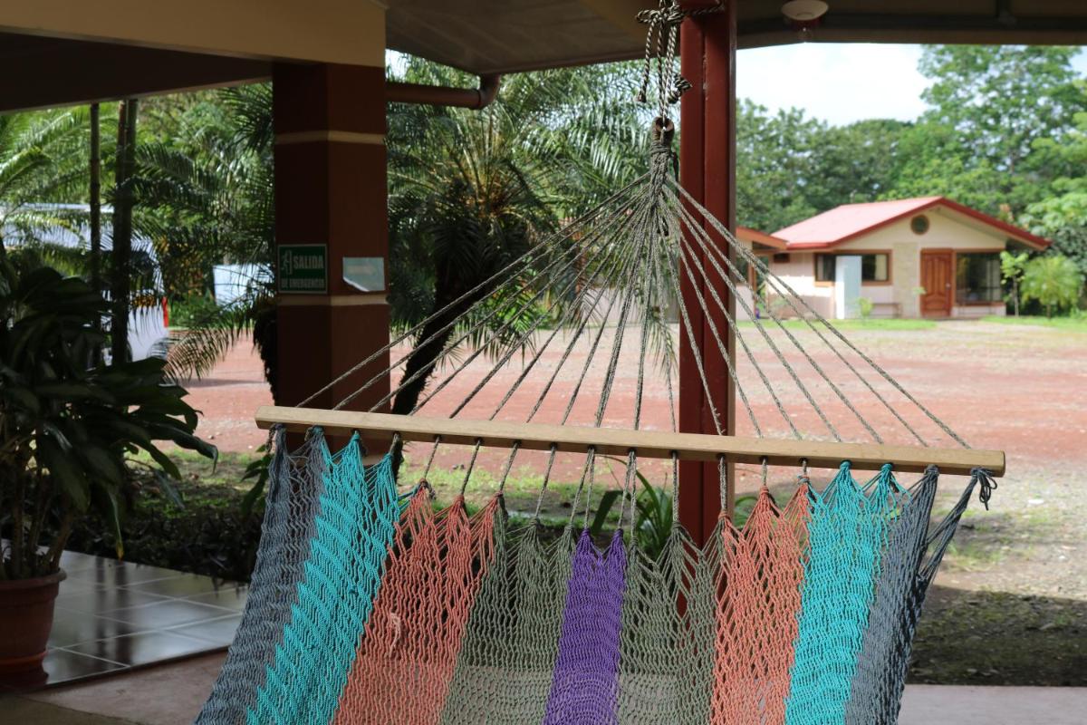 Cabinas Sueño Real - Housity