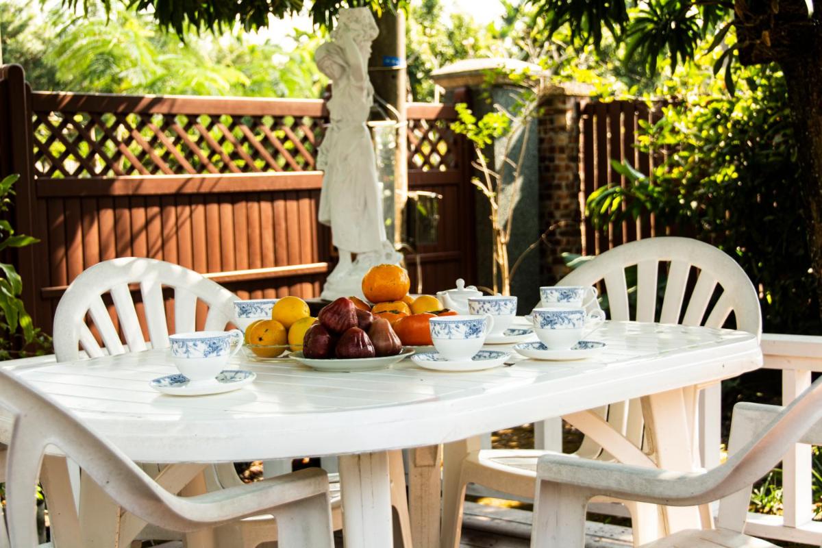 Victoria Manor - Housity
