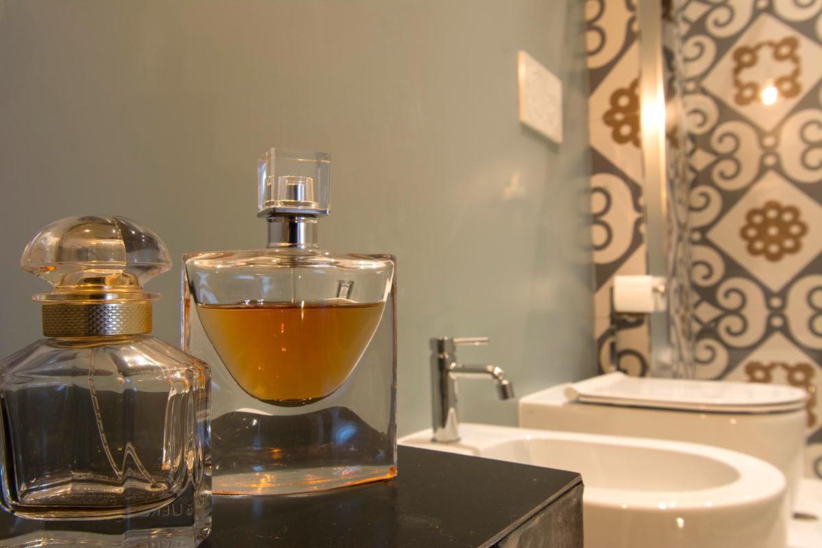 Pistoia INN - Downtown's Charming Rooms - Housity