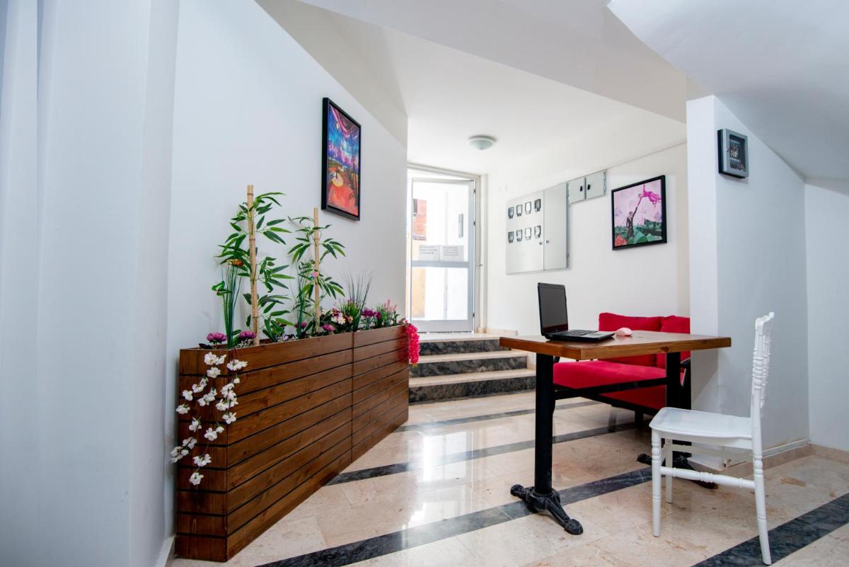 Arney Suites - Housity