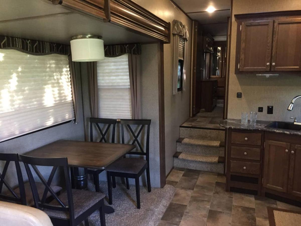 Sequoia Forest Retreat - Housity