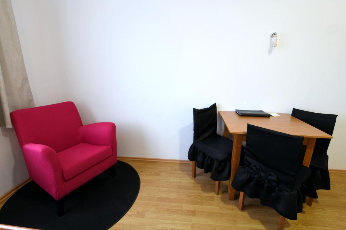 Apartments & Rooms Krizevci - Housity