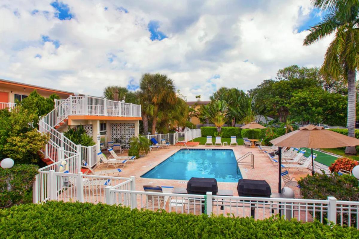 Floranada Condos - Housity