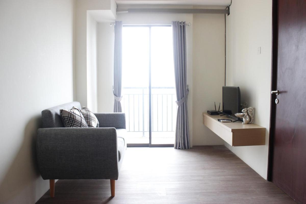 Premium 2BR Tamansari Panoramic Apartment By Travelio - Housity