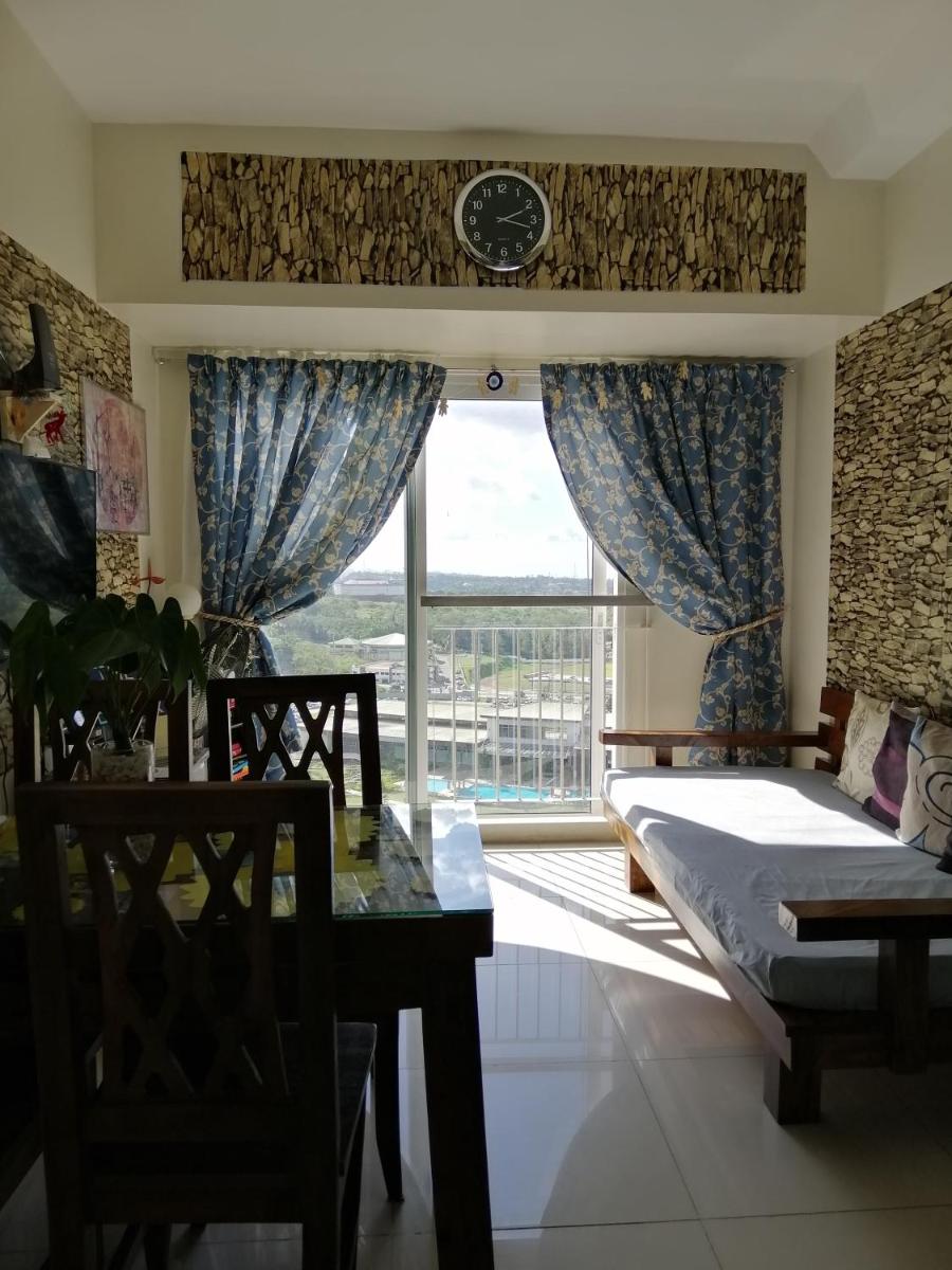 Tagaytay SMDC Wind Residences Vacation Home - Housity