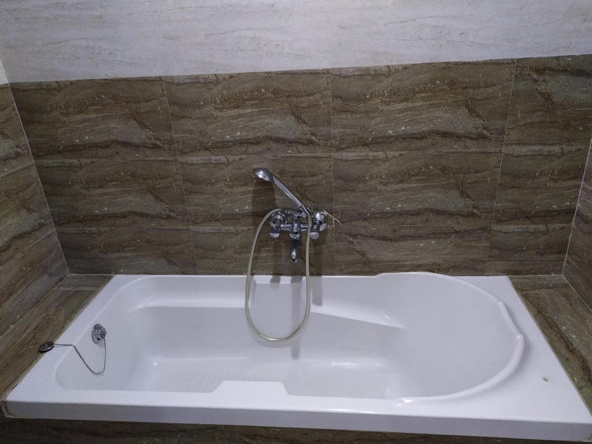 RG Hotels and Resort - Housity