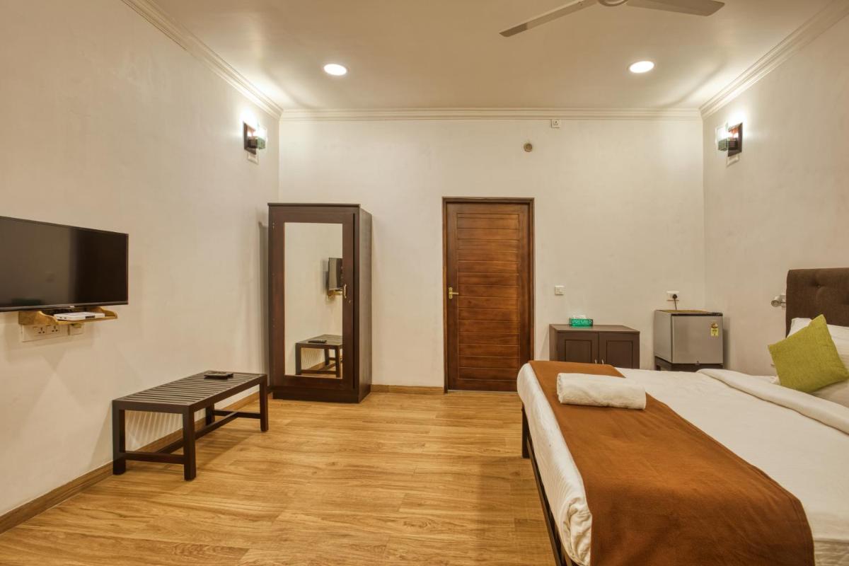 Thekkady Kalarickal Heritage Bungalow - Housity