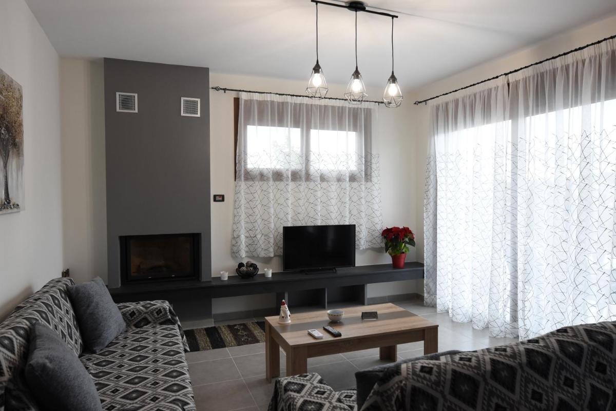 Katsaros - Elegant Home in Nafplio - Housity