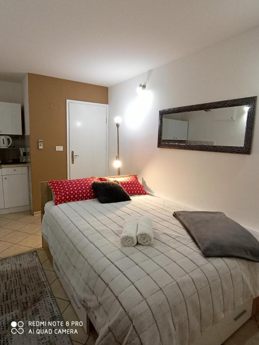 Apartments Vrime - Housity