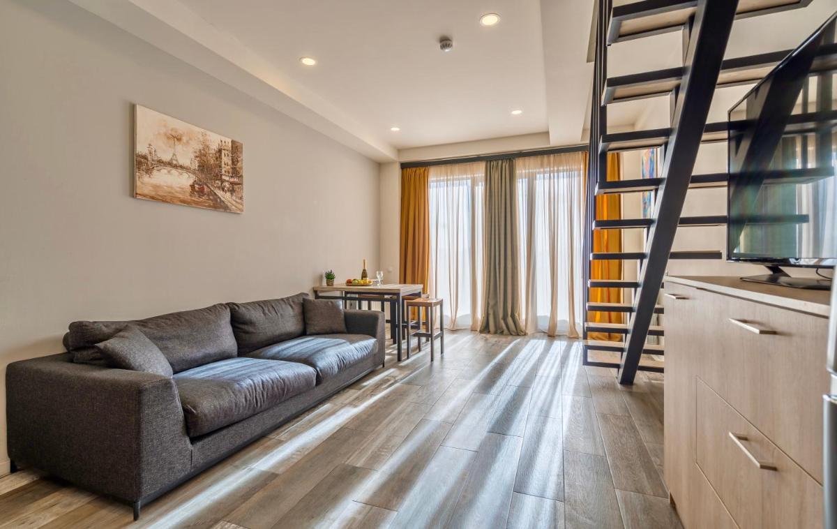 GVC 3-room 2-level apt New Gudauri - Housity