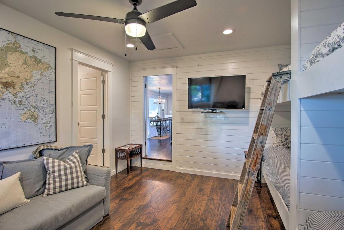 South Grand Lakefront Oasis with Deck and Dock! - Housity