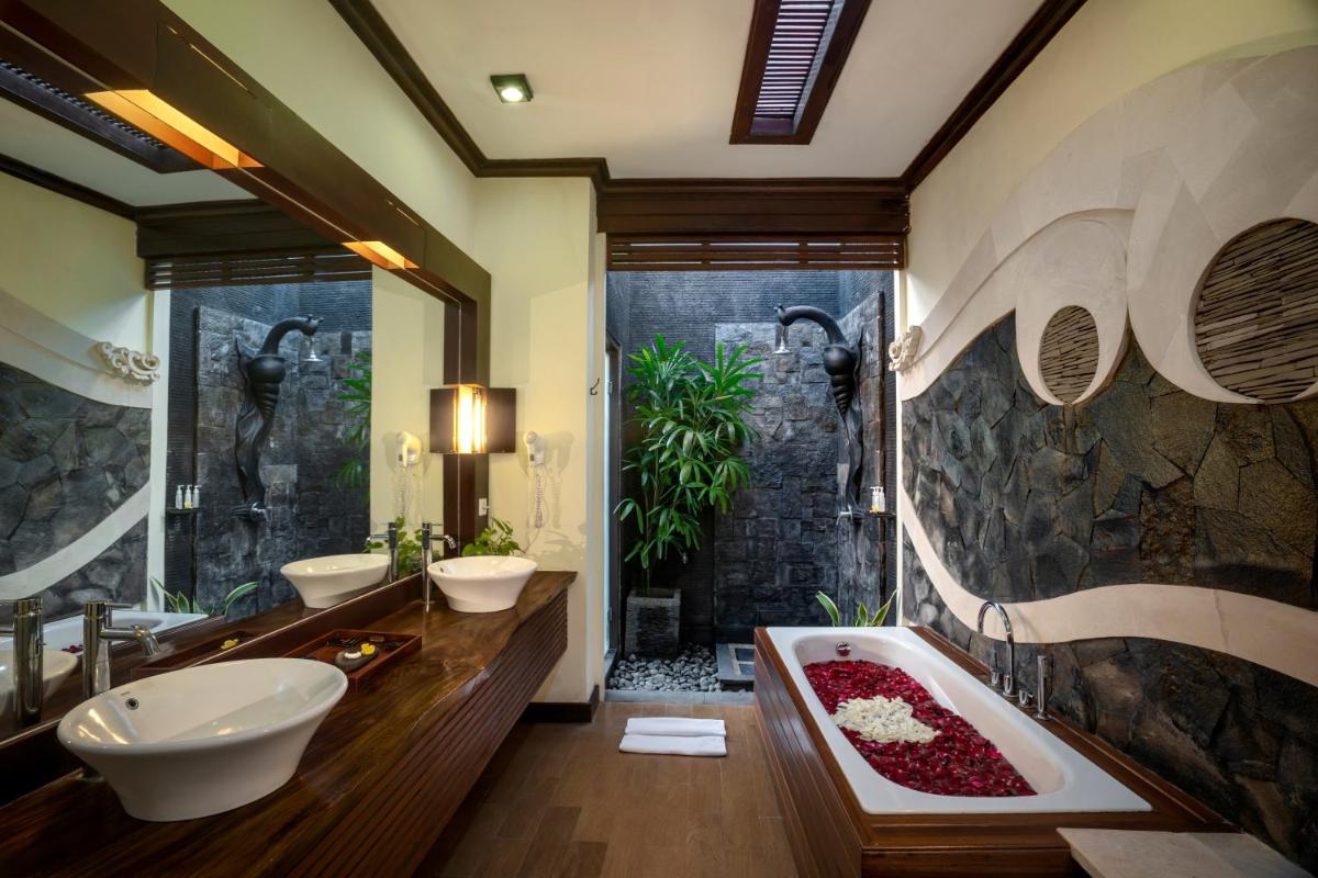 The Bali Dream Villa & Resort Echo Beach Canggu - Housity