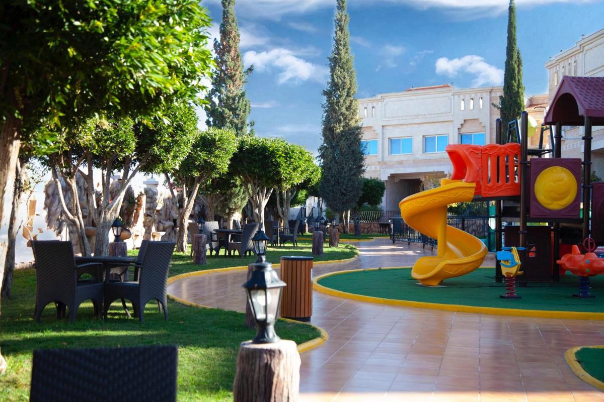 Seven Gardens Pro - Housity