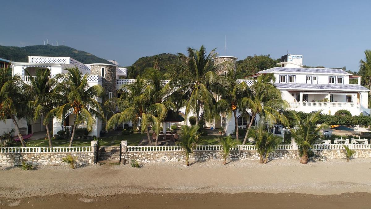 Squares Beachside Apartments - Housity