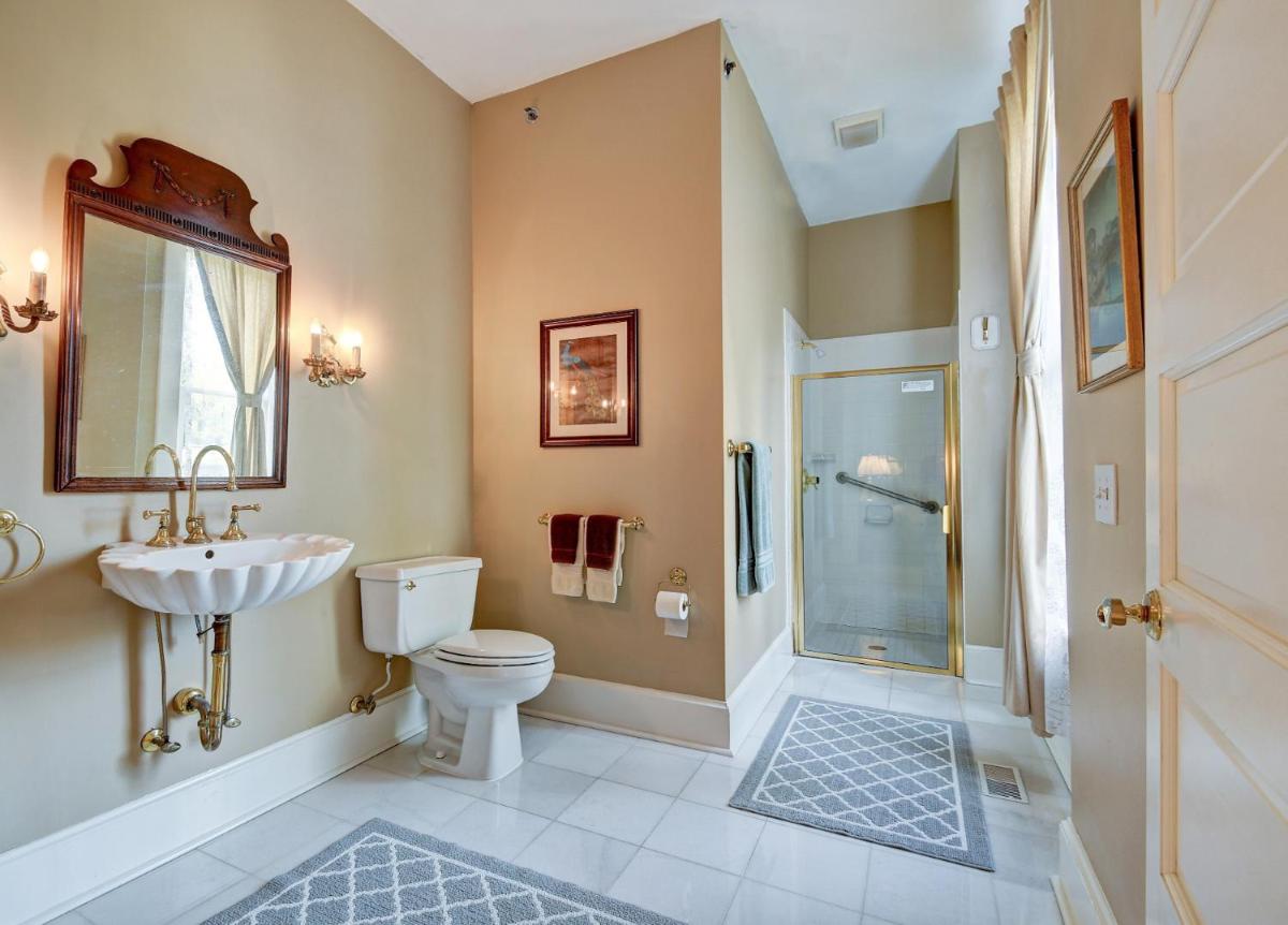 Prairie Guest House - Housity