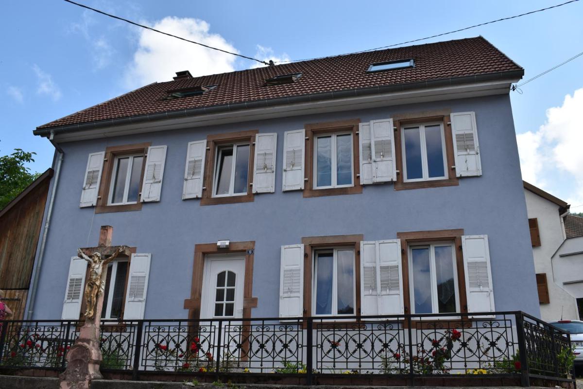 BLEU Seize - Housity