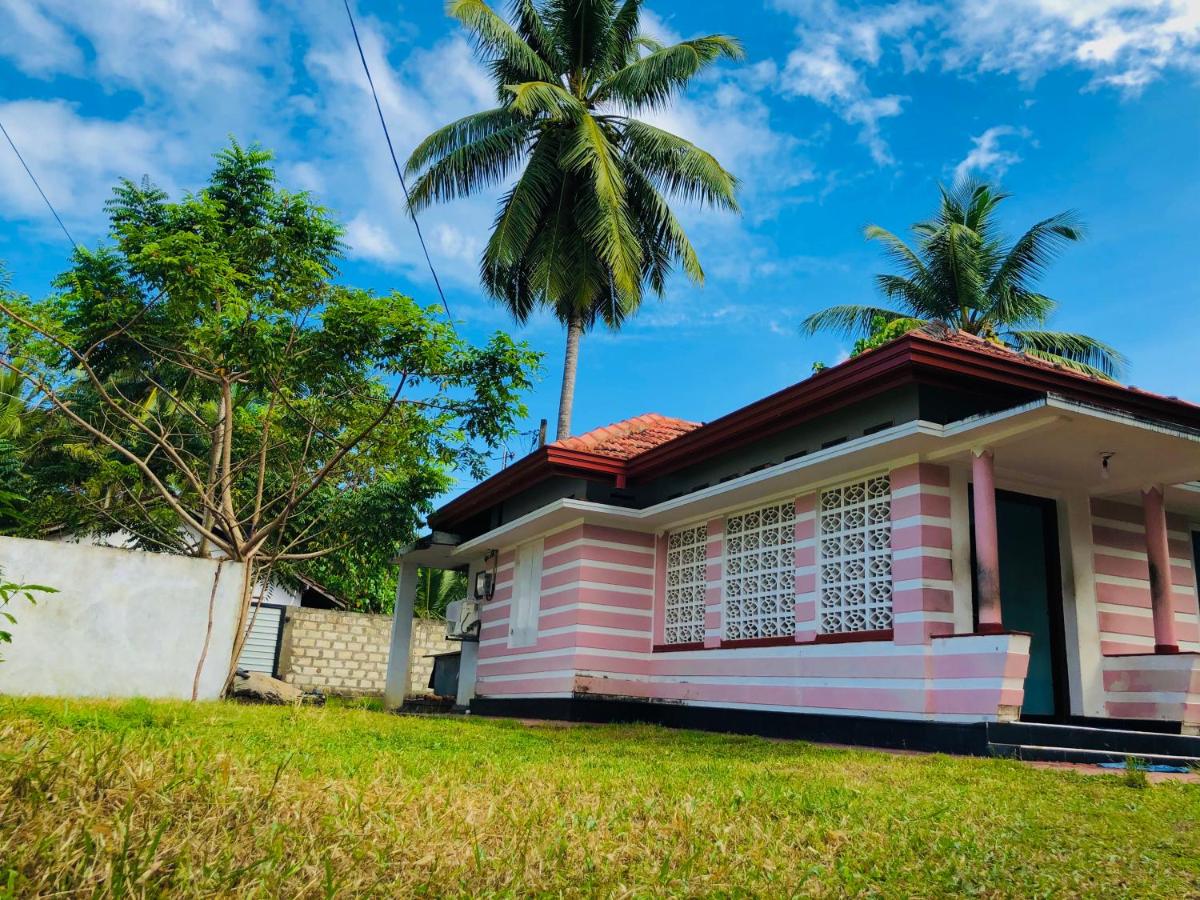 VILLA 826 Ahungalla - Housity