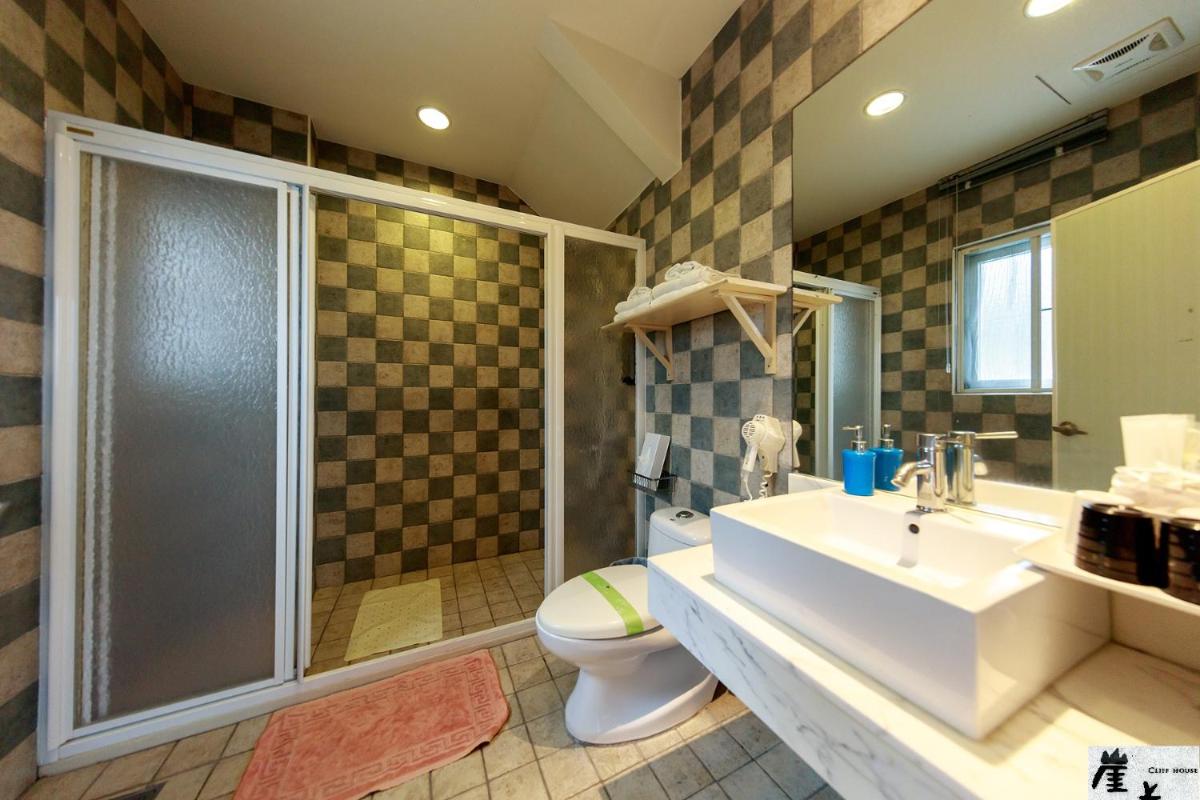 Ya shang min su cliffhouse - Housity