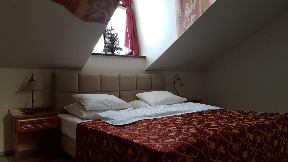 Villa Del Arte Bed & Breakfast - Housity