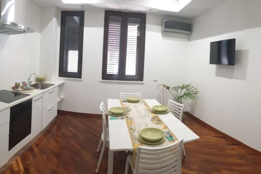 Casual Life Suite - Housity