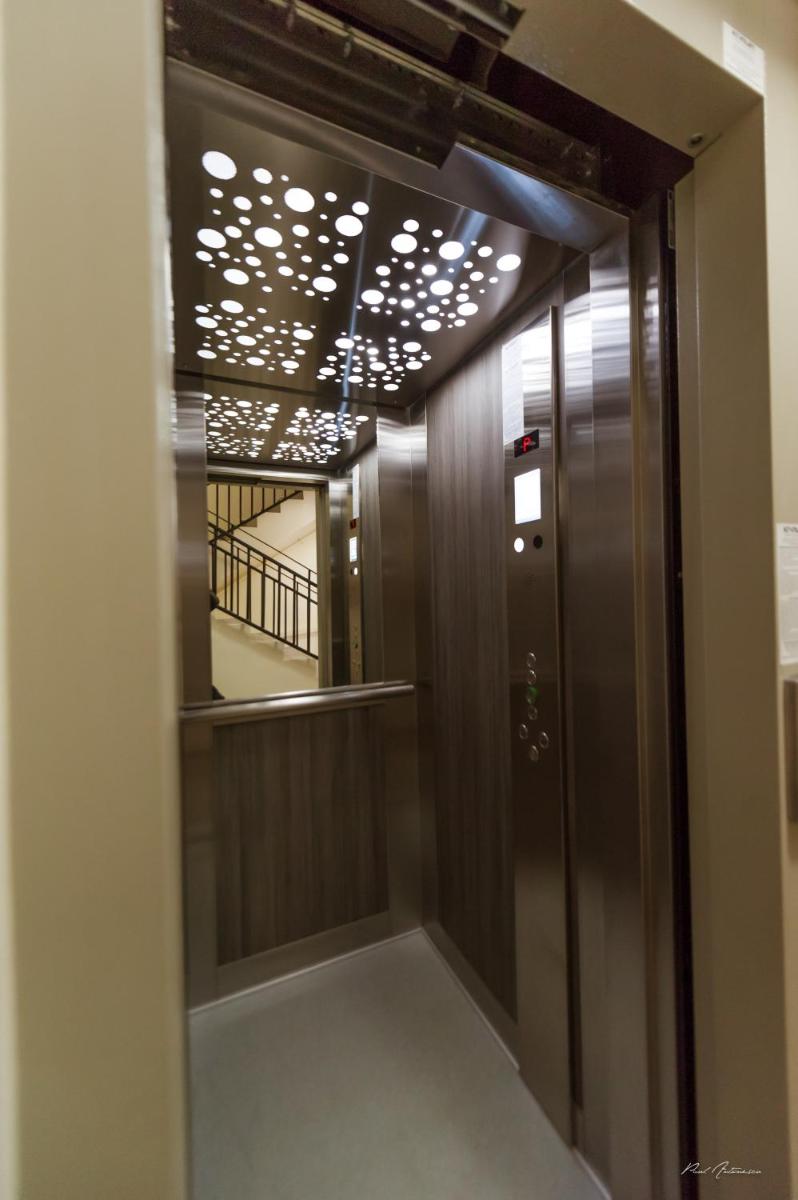 Dany Luxury Apartments - Housity