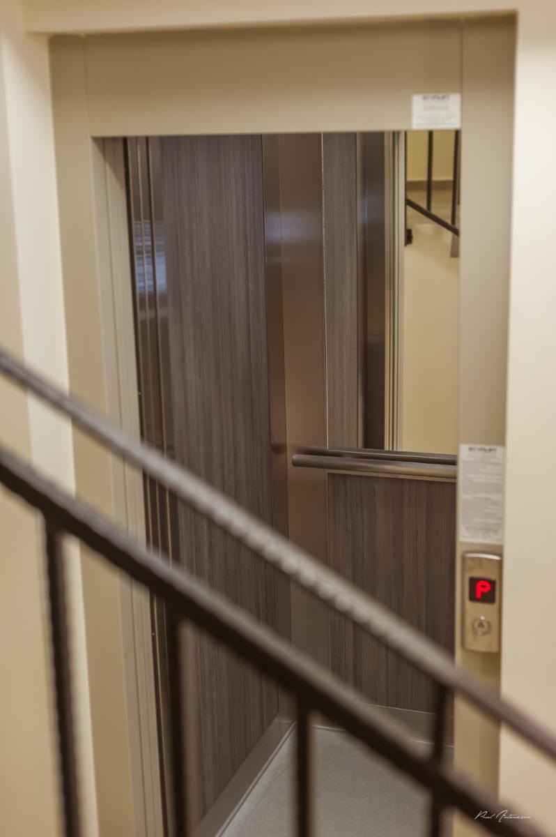 Dany Luxury Apartments - Housity