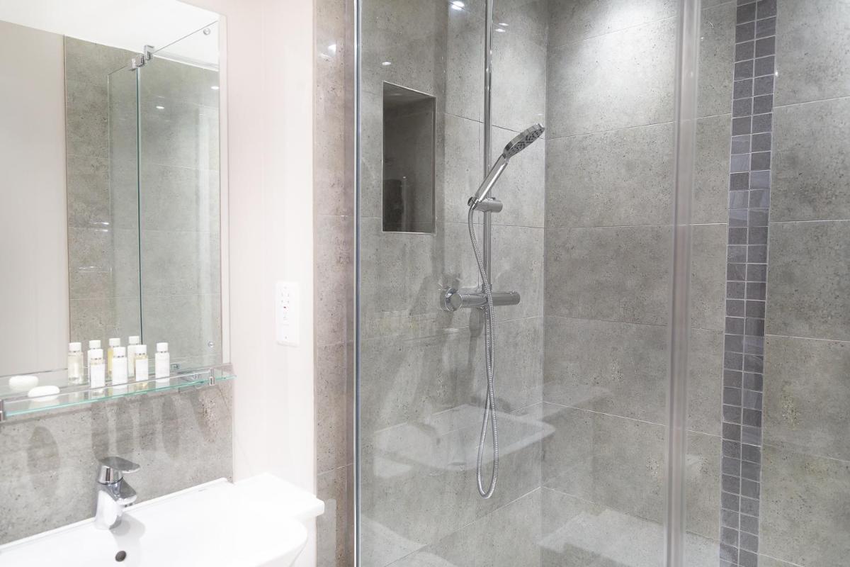 Citystay - Hinton House - Housity