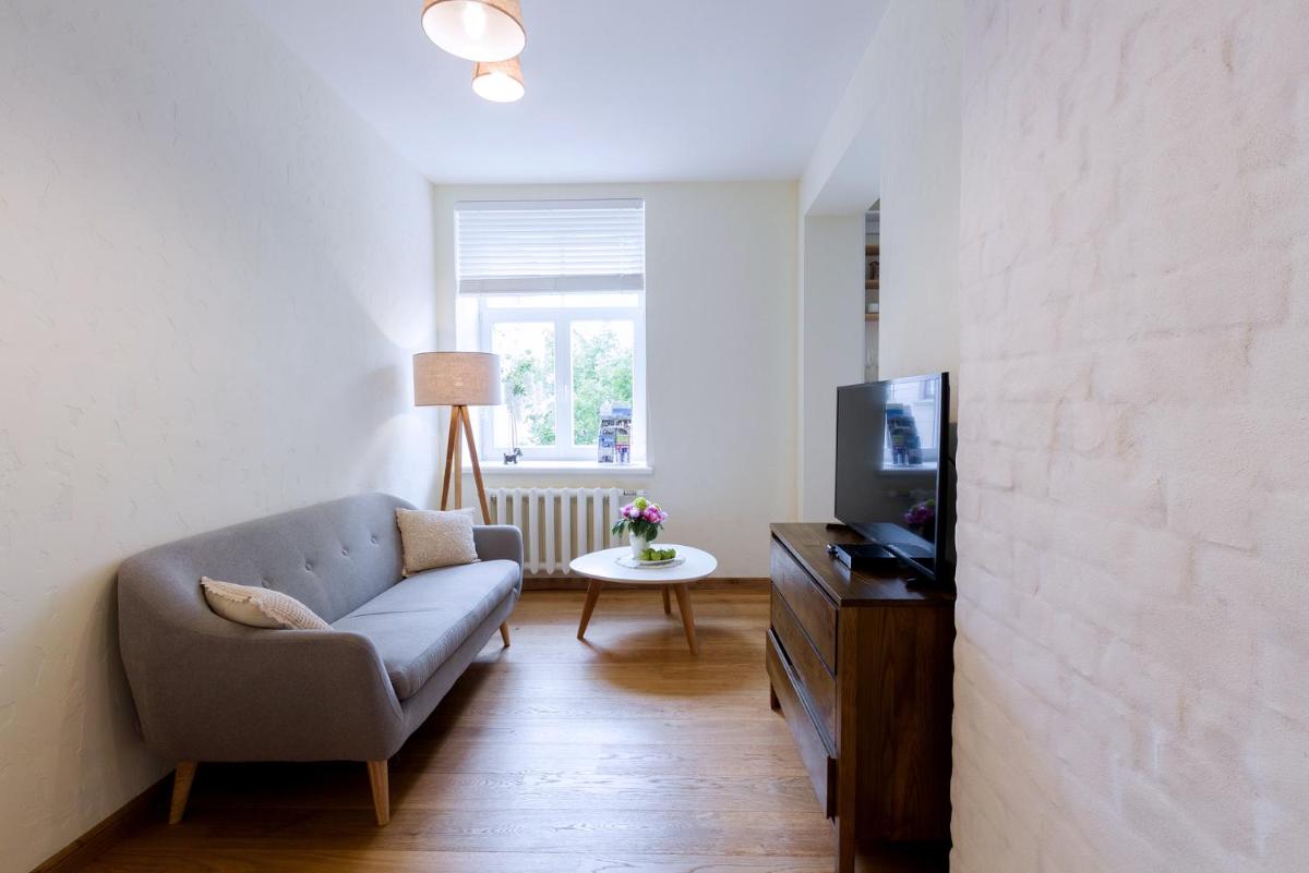 Dzirnavu 92 Studio - Housity