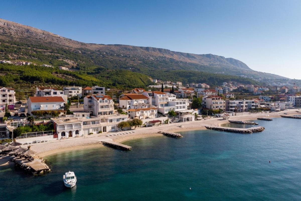 Apartments Antonio - Podstrana, Split - Housity